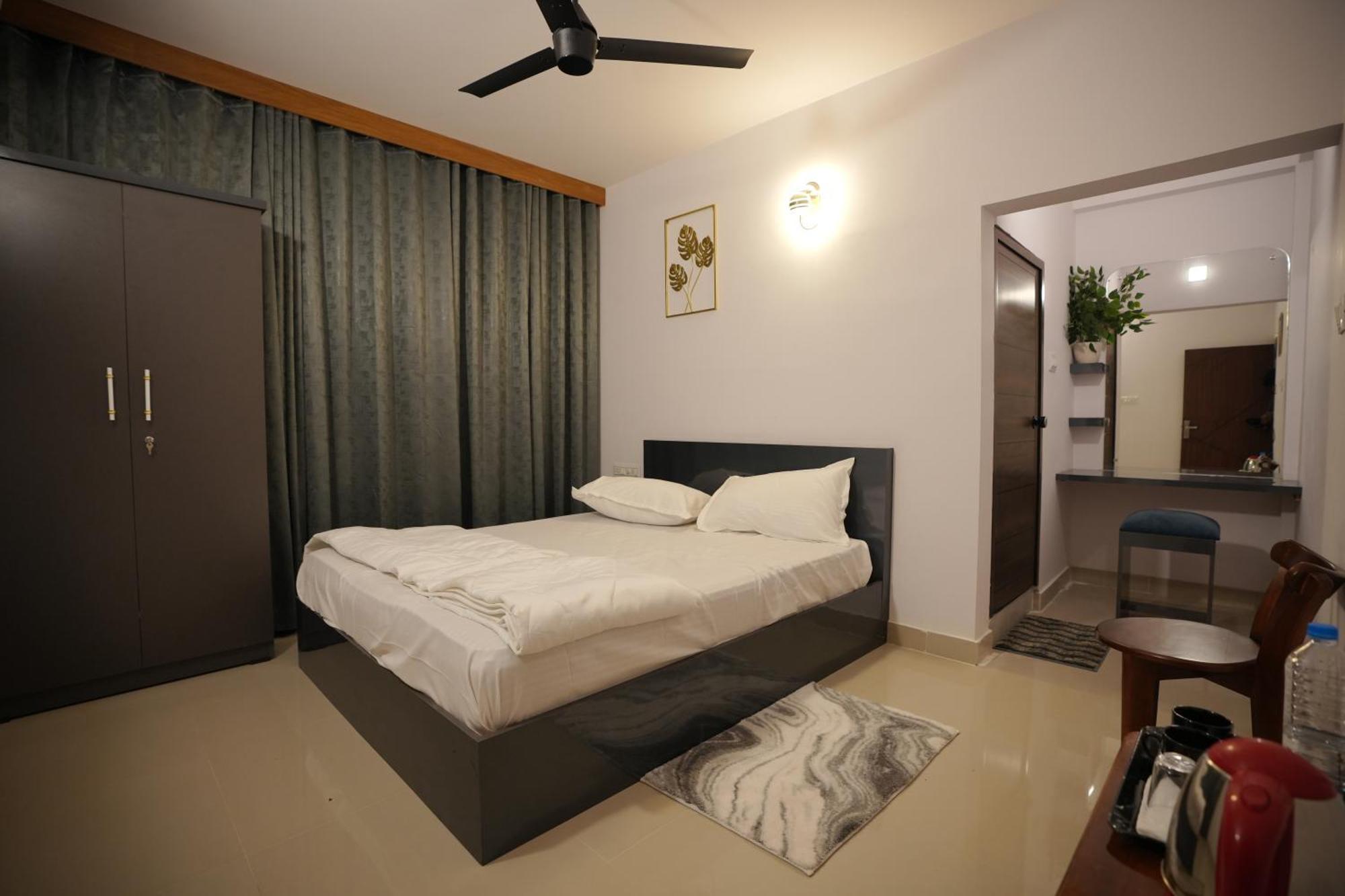 Hotel Le Marina Residency Kozhikode Exterior foto